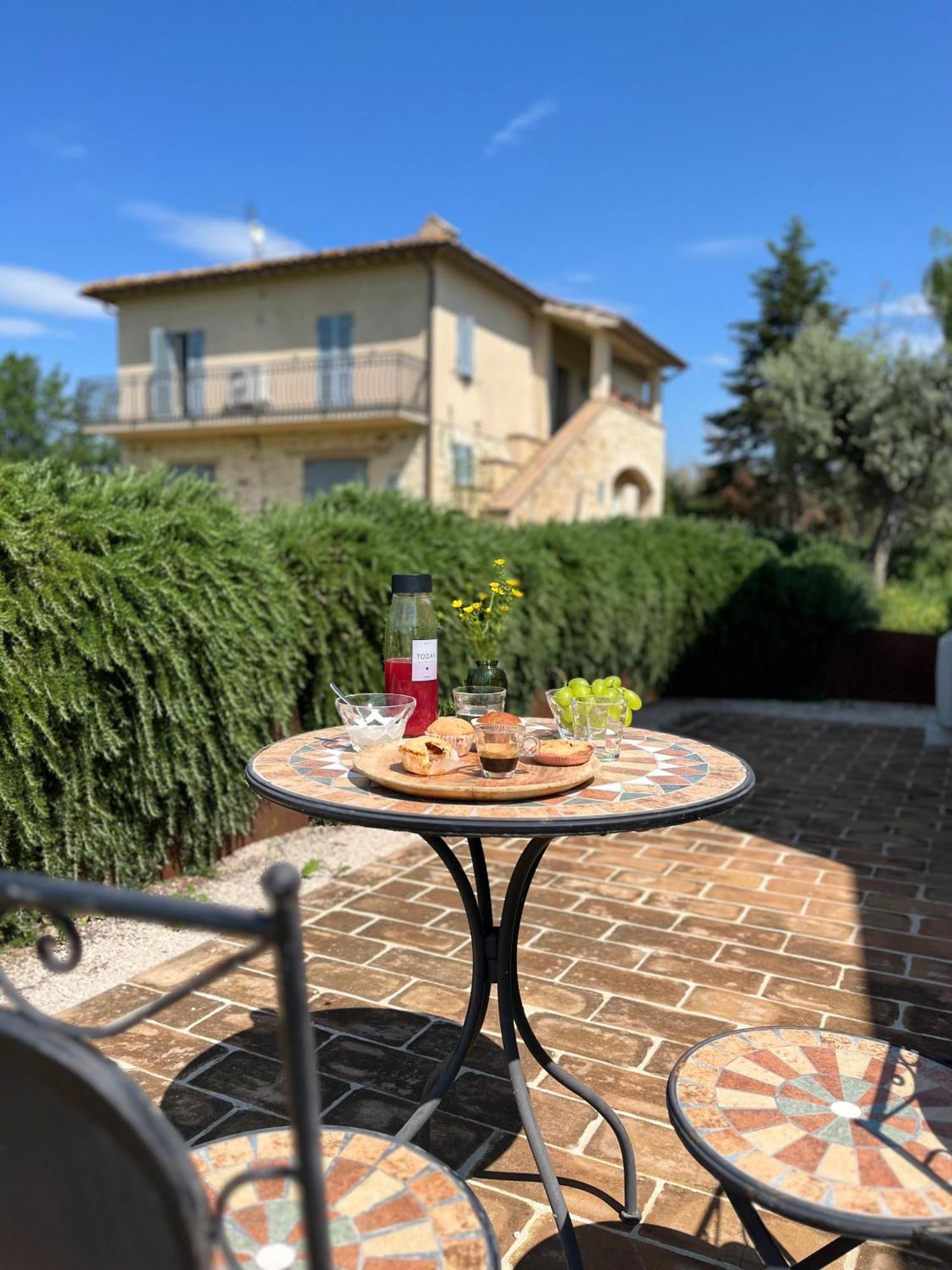 Agriturismo Qui E Ora Bevagna ห้อง รูปภาพ